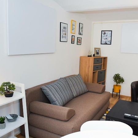 Happy Place Zagreb Apartment Ngoại thất bức ảnh